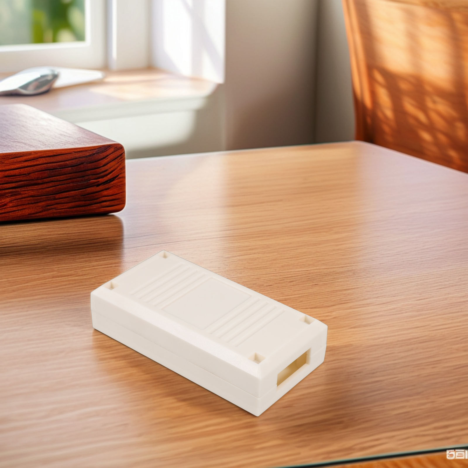 White Plastic Project Box Encl - огляд і ціна Outdoor Power Distribution Board